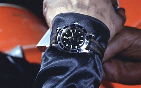 rolex tirapugni romanzo 007|Rolex Submariner James Bond .